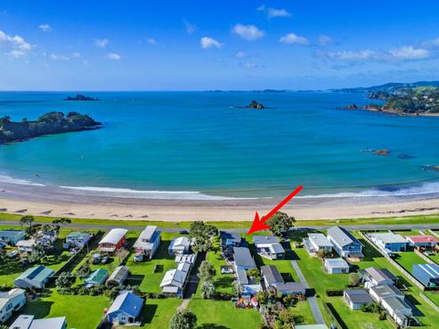 241 Oakura Road, Oakura Coast