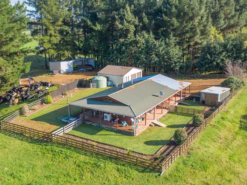 17 Hokio Sand Road, Hokio Beach