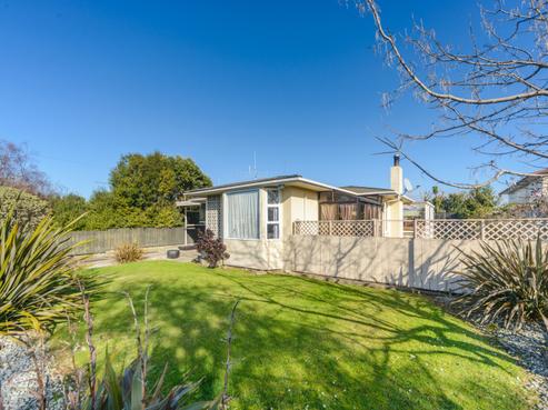 22 Langley Avenue, Milson