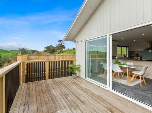 104 Carthew Street, Okato