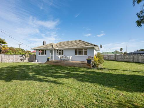 4 Mcmahon Street, Stoke
