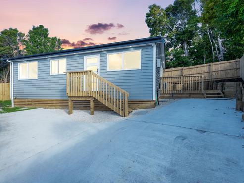 18A Kearney Place, Massey