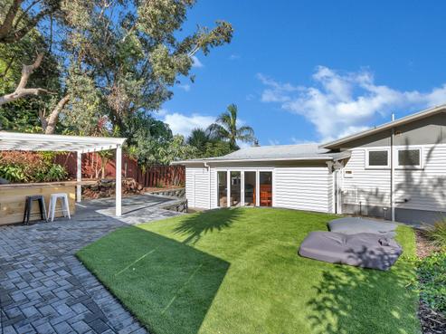 15 Tanekaha Drive, Parahaki