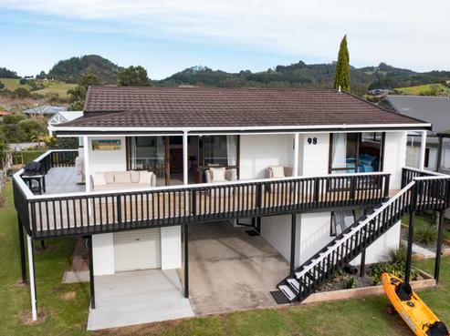 98 Captain Cook Road, Cooks Beach