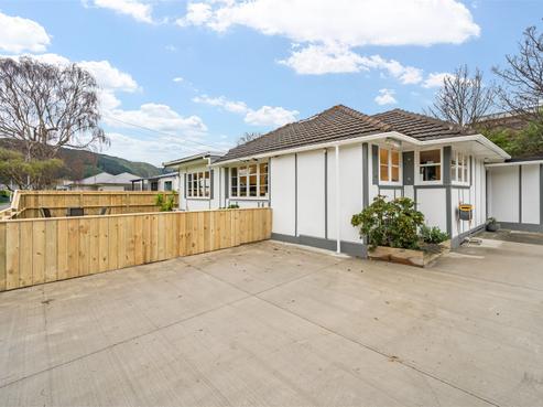 2/17 Kiln Street, Silverstream