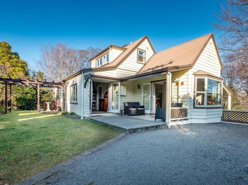 25 Leamington Street, Hanmer Springs