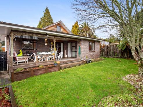 397A Sunset Road, Sunnybrook