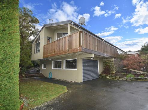 311 Highcliff Road, Highcliff