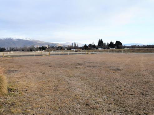2 Dakota Drive, Twizel