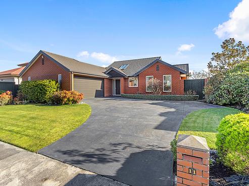 11 Janal Place, Northwood