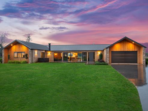 1237 McClure Street, Pirongia