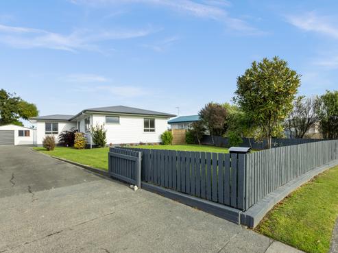 9 Bristol Street, Tamatea