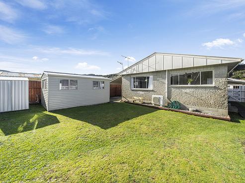 17A Meremere Street, Wainuiomata
