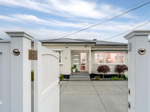 10 Bentinck Avenue, Strathmore Park