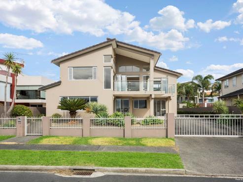 59 Compass Point Way, Half Moon Bay