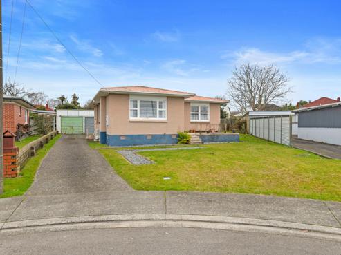 7 Kevin Street, Glenholme