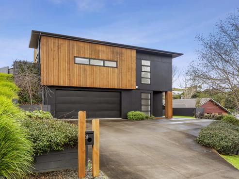 51 Poplar Grove, Whalers Gate