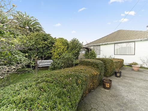 8 Nelson Crescent, Wainuiomata