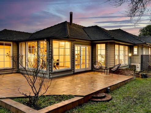 118 Memorial Avenue, Burnside