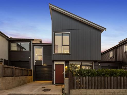 4 Killick Place, Long Bay