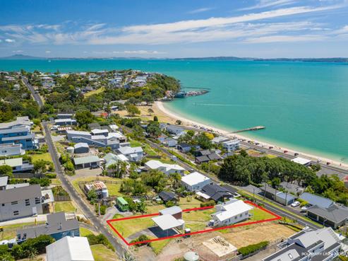 33 Carlton Crescent, Maraetai