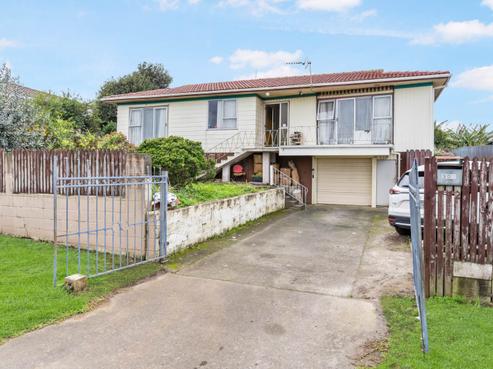 302 Roscommon Road, Clendon Park