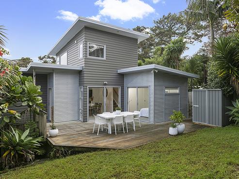 5A Atkinson Road, Titirangi
