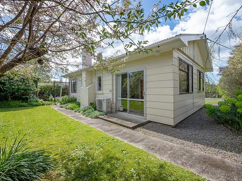 104 Cleghorn Street, Redwoodtown