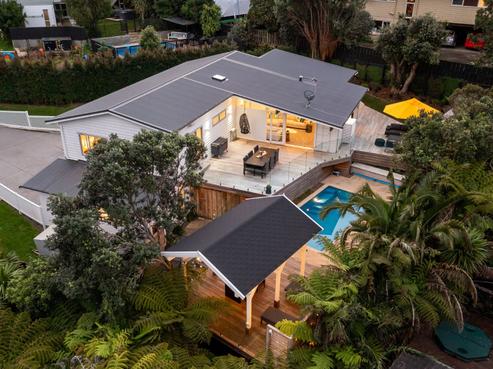 20 Asbury Crescent, Campbells Bay