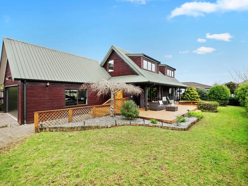 11 Dana Place, Northpark