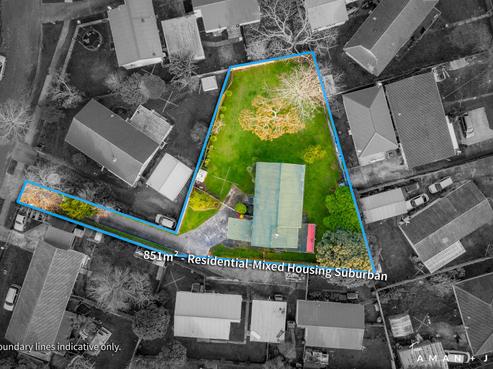11 Stoll Place, Clendon Park
