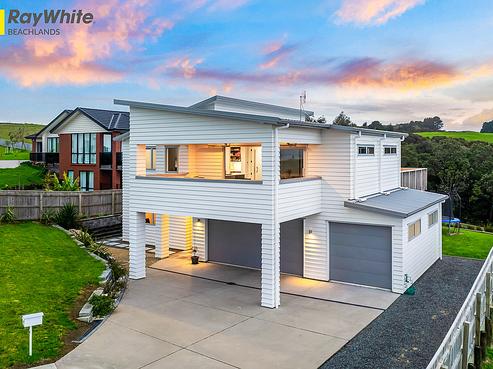 9 Herbert Pollard Drive, Maraetai