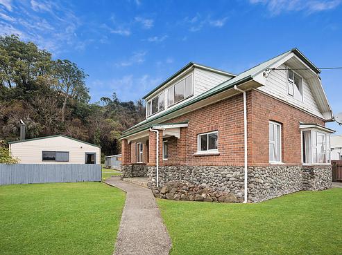 104 Kana Street, Mataura