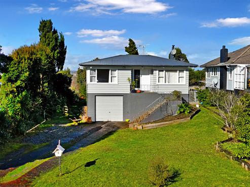 3 Merville Avenue, Te Atatu South