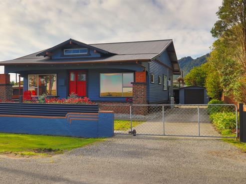 25 Nelson Quay, Cobden