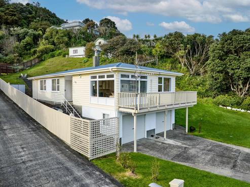9 Acheron Road, Mana