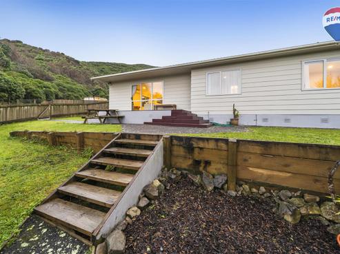 39B Castlerea Street, Wainuiomata