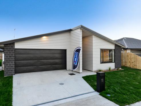 11 Kimbolton Street, Rototuna North