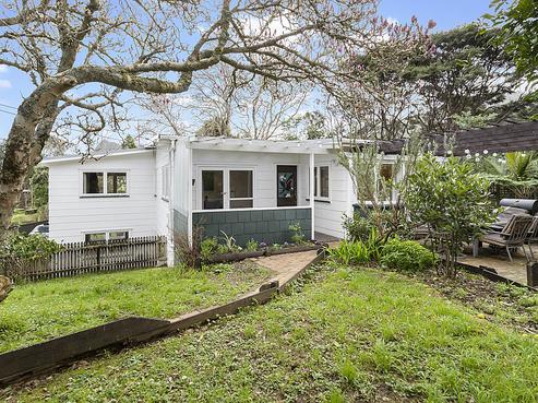 1 Kilgour Terrace, Huia