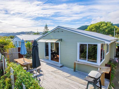134 Tilley Road, Paekakariki