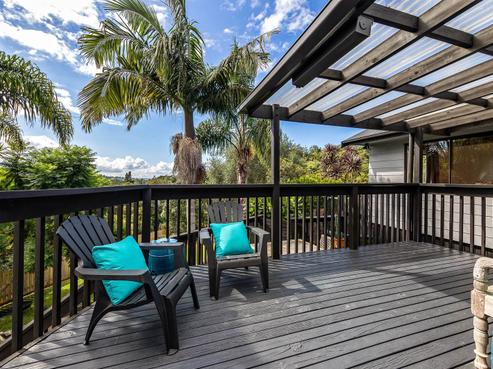 3B Laingrange Place, Laingholm