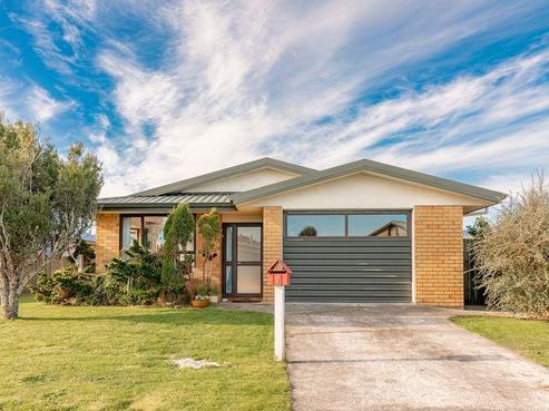 2 Harkness Place, Westport