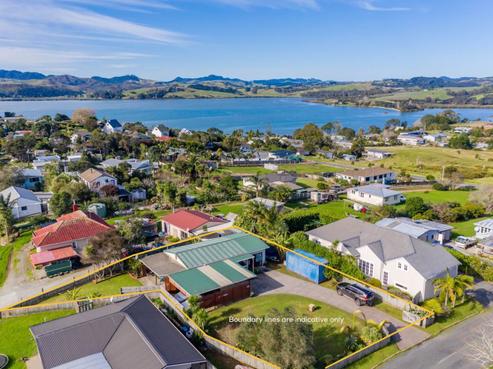 49 Melody Lane, Mangonui