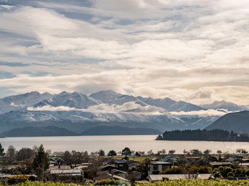 7 Botting Place, Wanaka