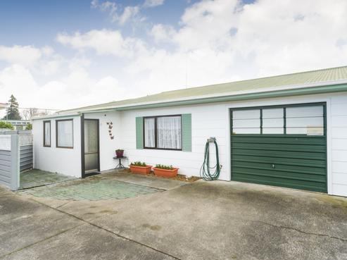 42 Monckton Street, Feilding