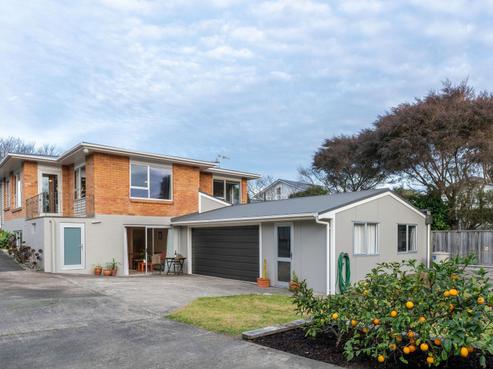 22 Bluegum Road, Paraparaumu Beach