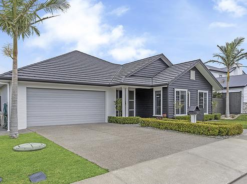 16 Wisteria Lane, Silverdale