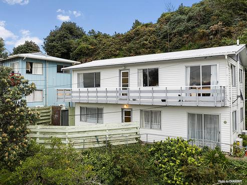 5A Wye Street, Island Bay