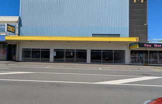 New Retail Building planned in Queen Street.