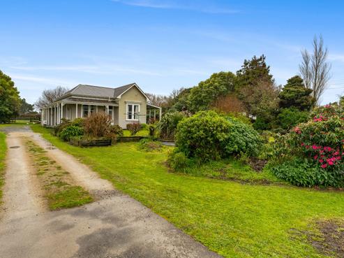 25 Castle Street, Eltham